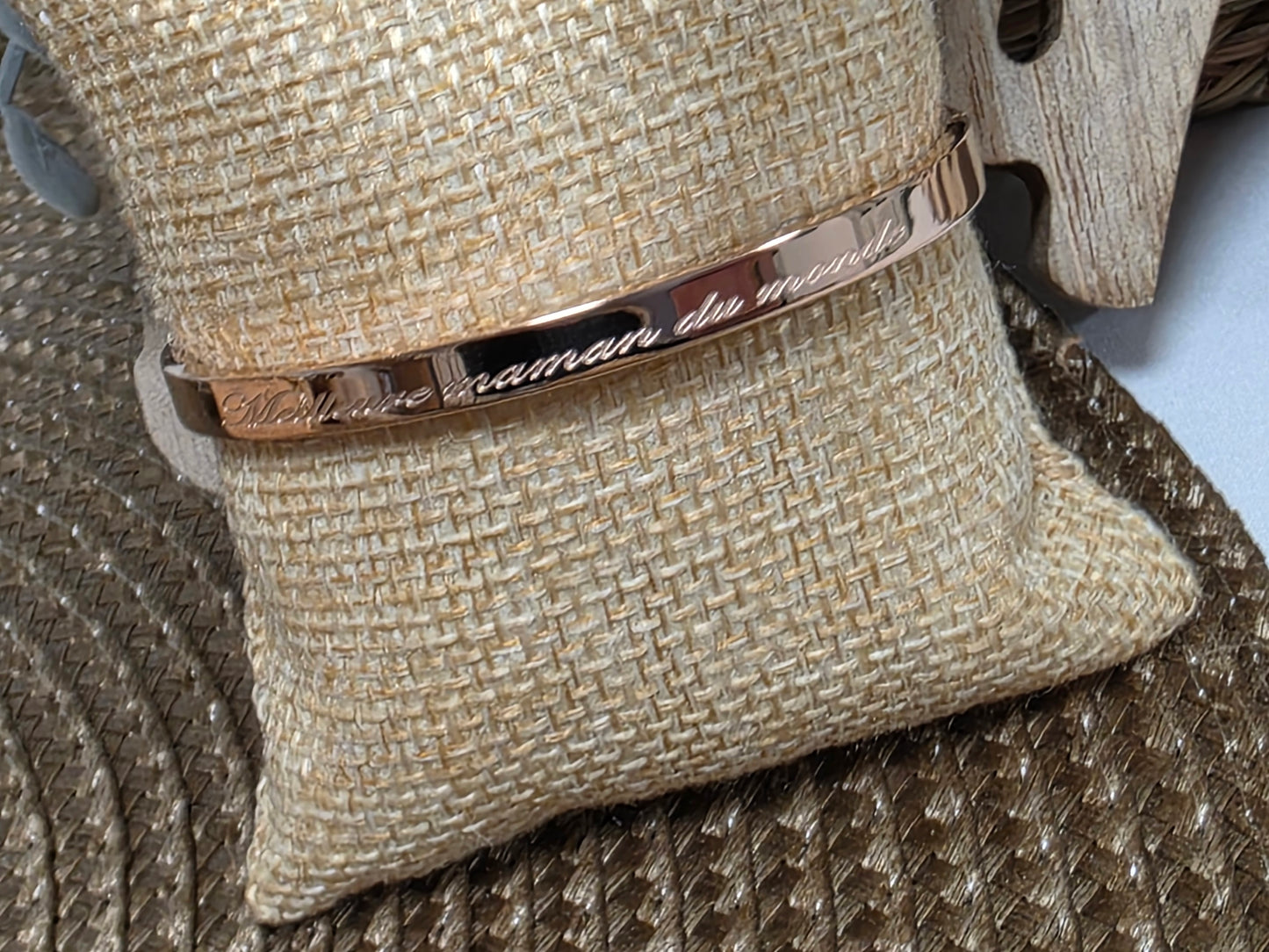 LES BRACELETS A MESSAGE " MEILLEURE MAMAN DU MONDE " Cuivré