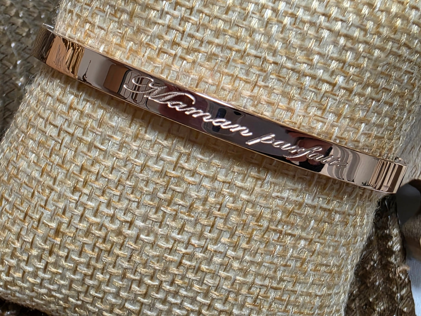 LES BRACELETS A MESSAGE " MAMAN PARFAITE " Cuivré