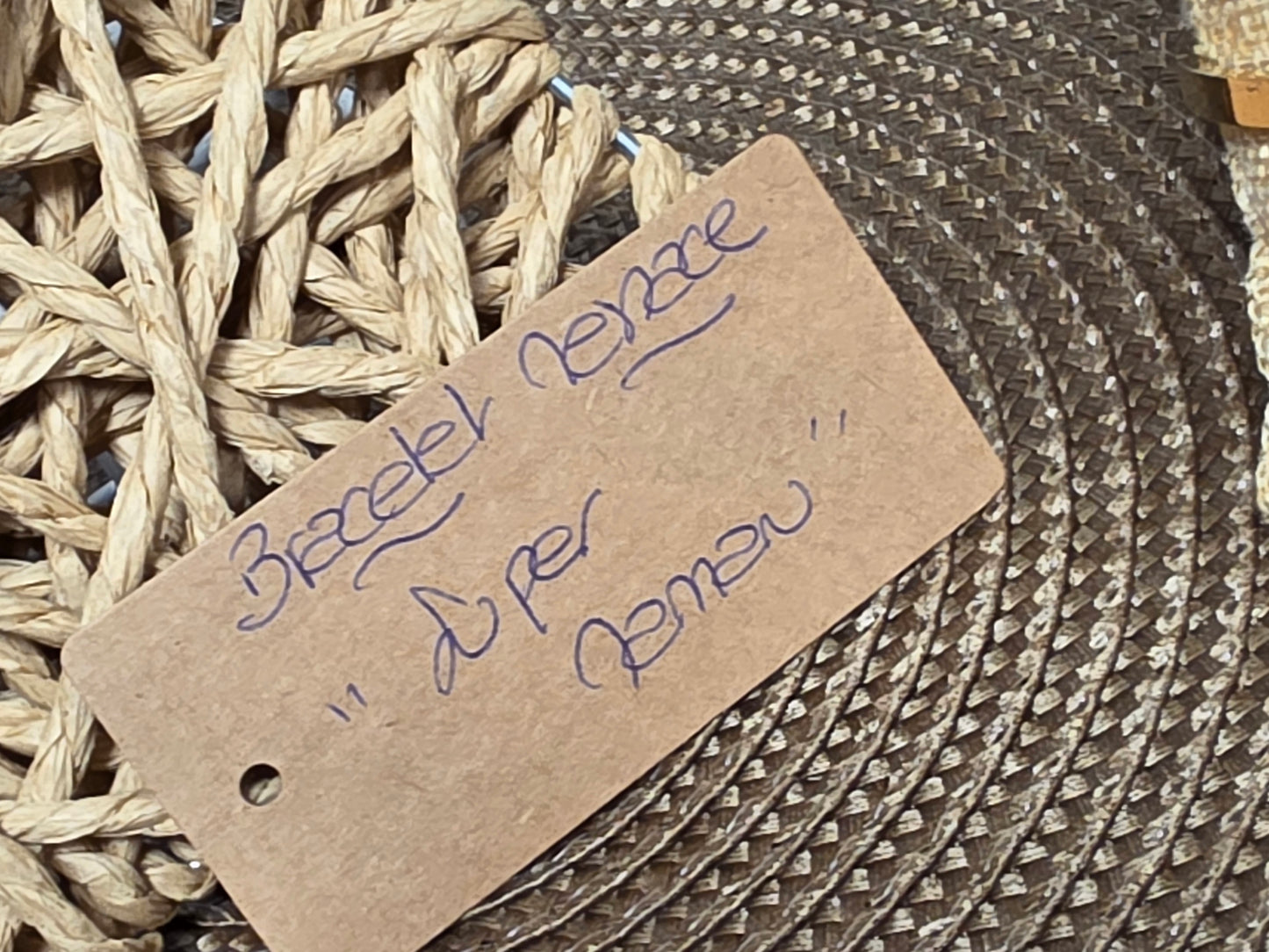 LES BRACELETS A MESSAGE " SUPER MAMAN " Doré