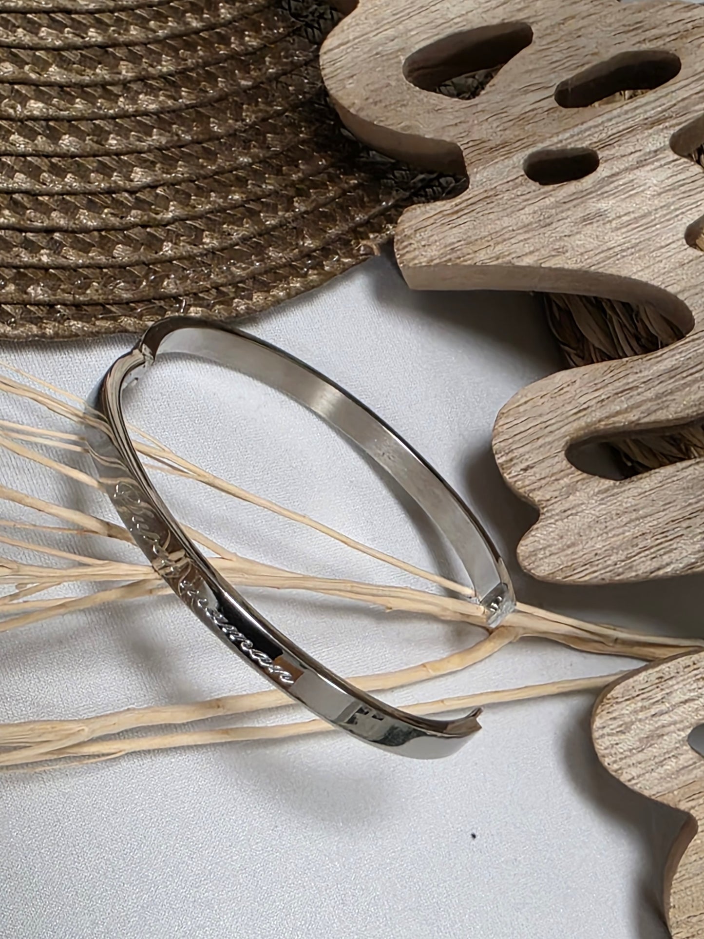 LES BRACELETS A MESSAGE " SUPER MAMAN " Argenté