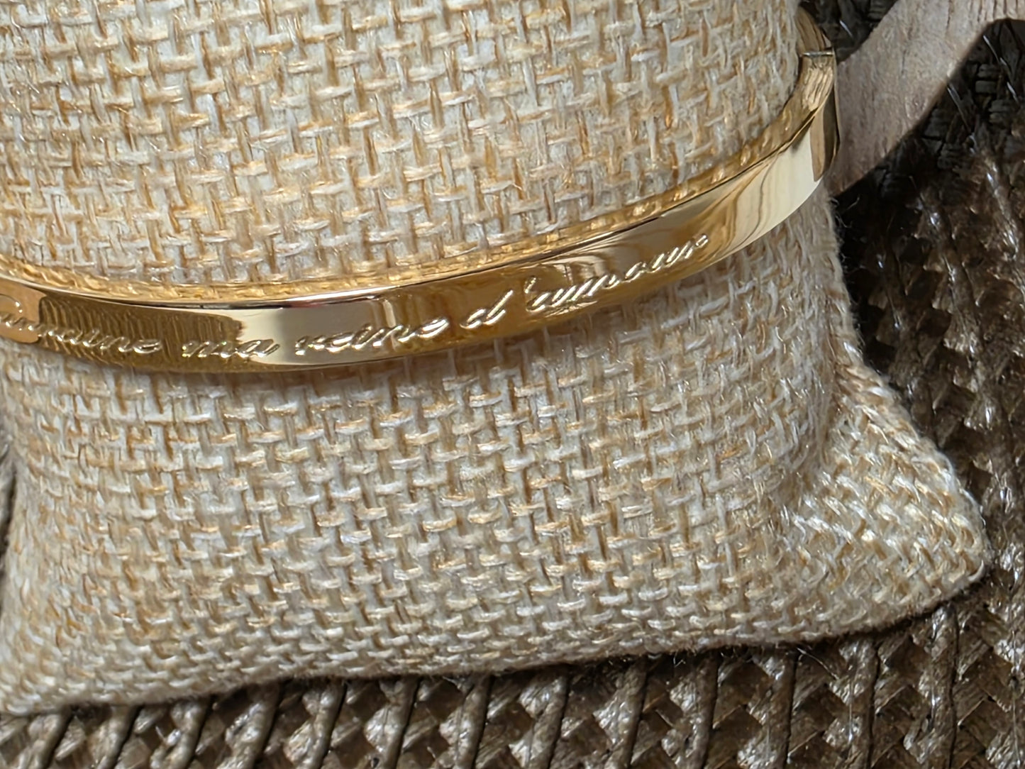LES BRACELETS A MESSAGE " MARRAINE - MA REINE D'AMOUR " Doré
