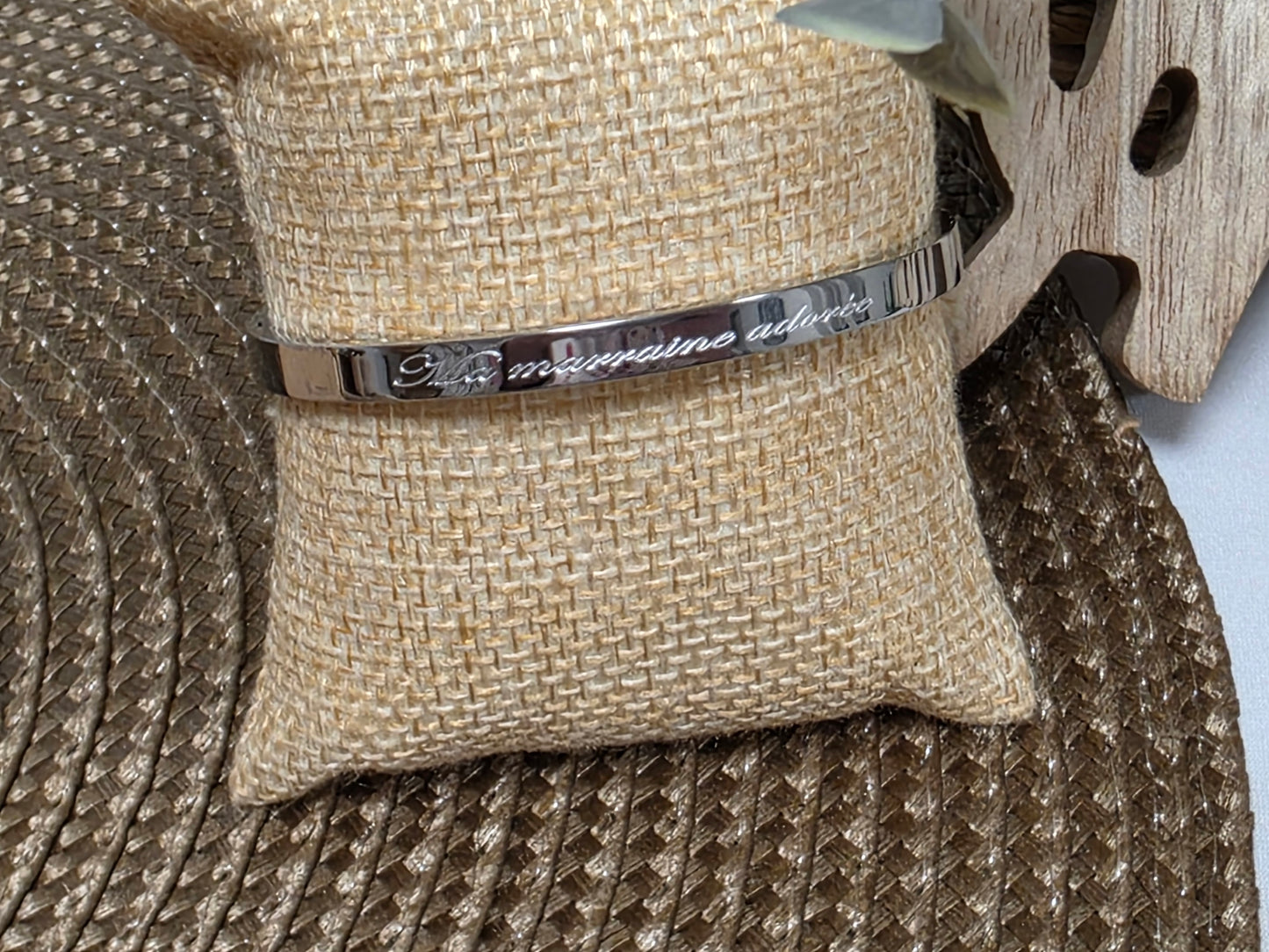 LES BRACELETS A MESSAGE " MA MARRAINE ADOREE " Argenté