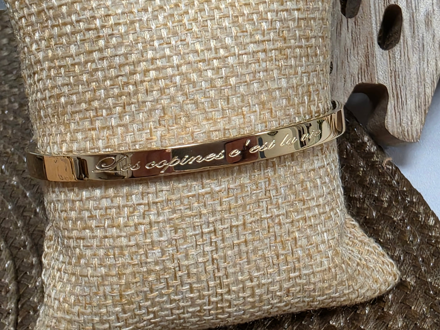LES BRACELETS A MESSAGE " LES COPINES C'EST LA VIE " Doré