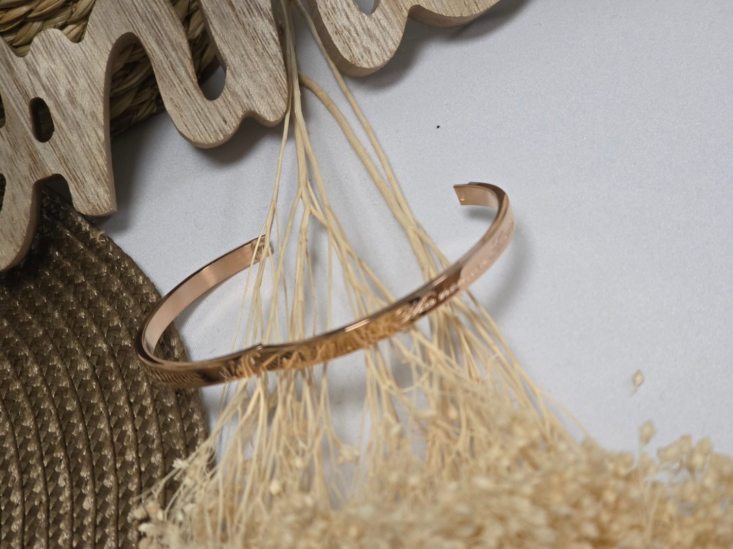 LES BRACELETS A MESSAGE " MA NOUNOU ADOREE " Cuivré