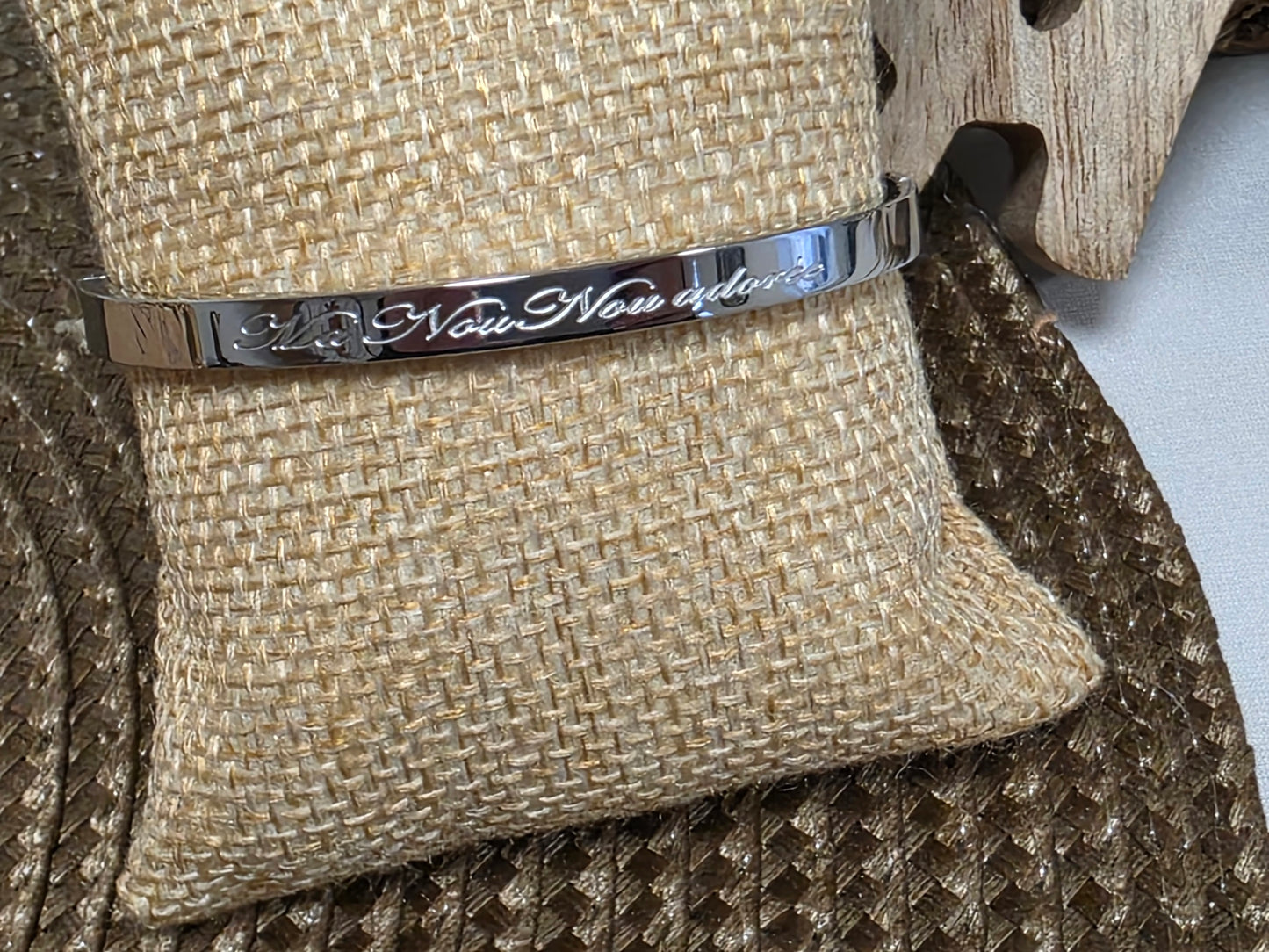 LES BRACELETS A MESSAGE " MA NOUNOU ADOREE " Argenté