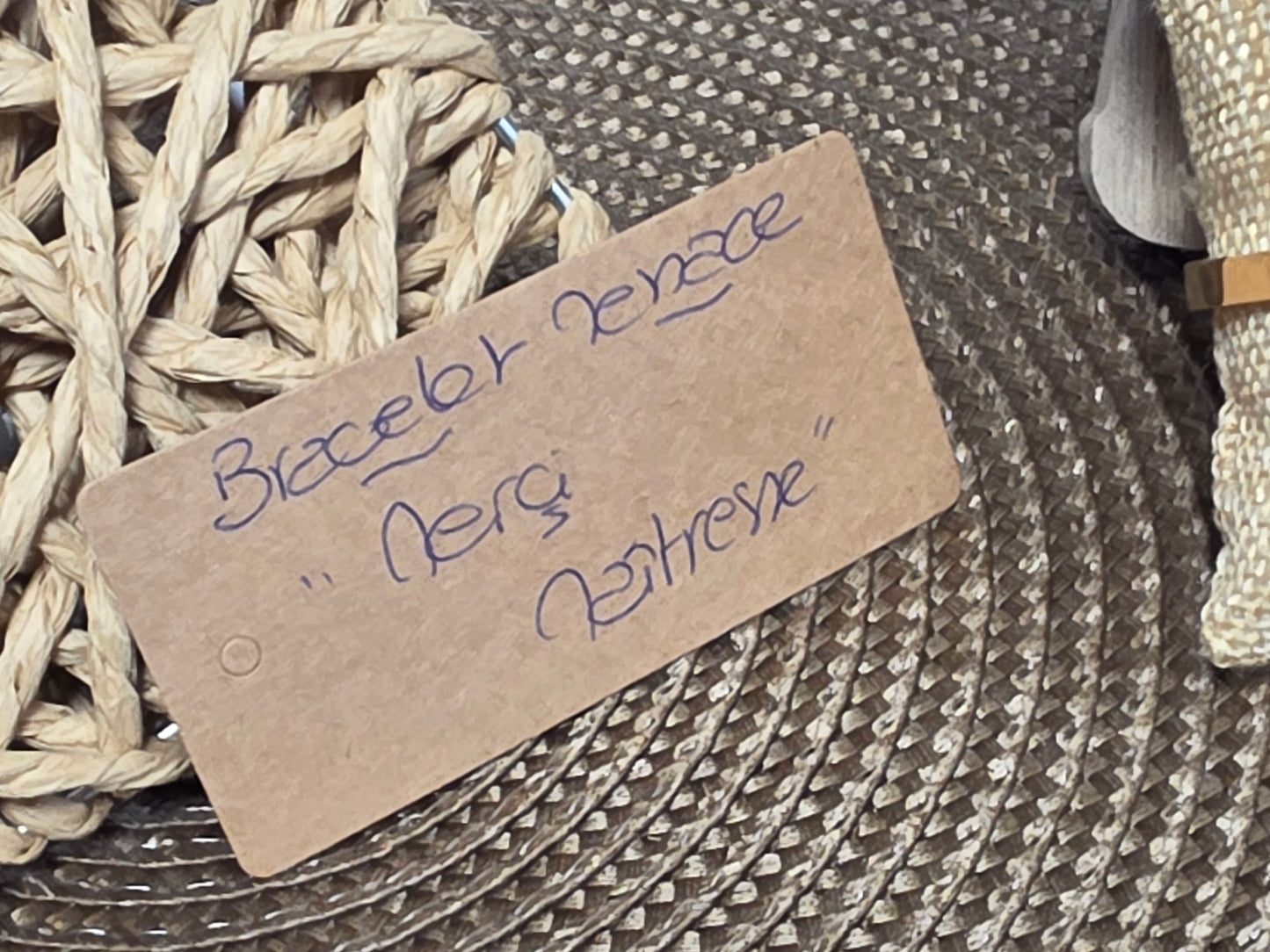 LES BRACELETS A MESSAGE " MERCI MAITRESSE " Doré