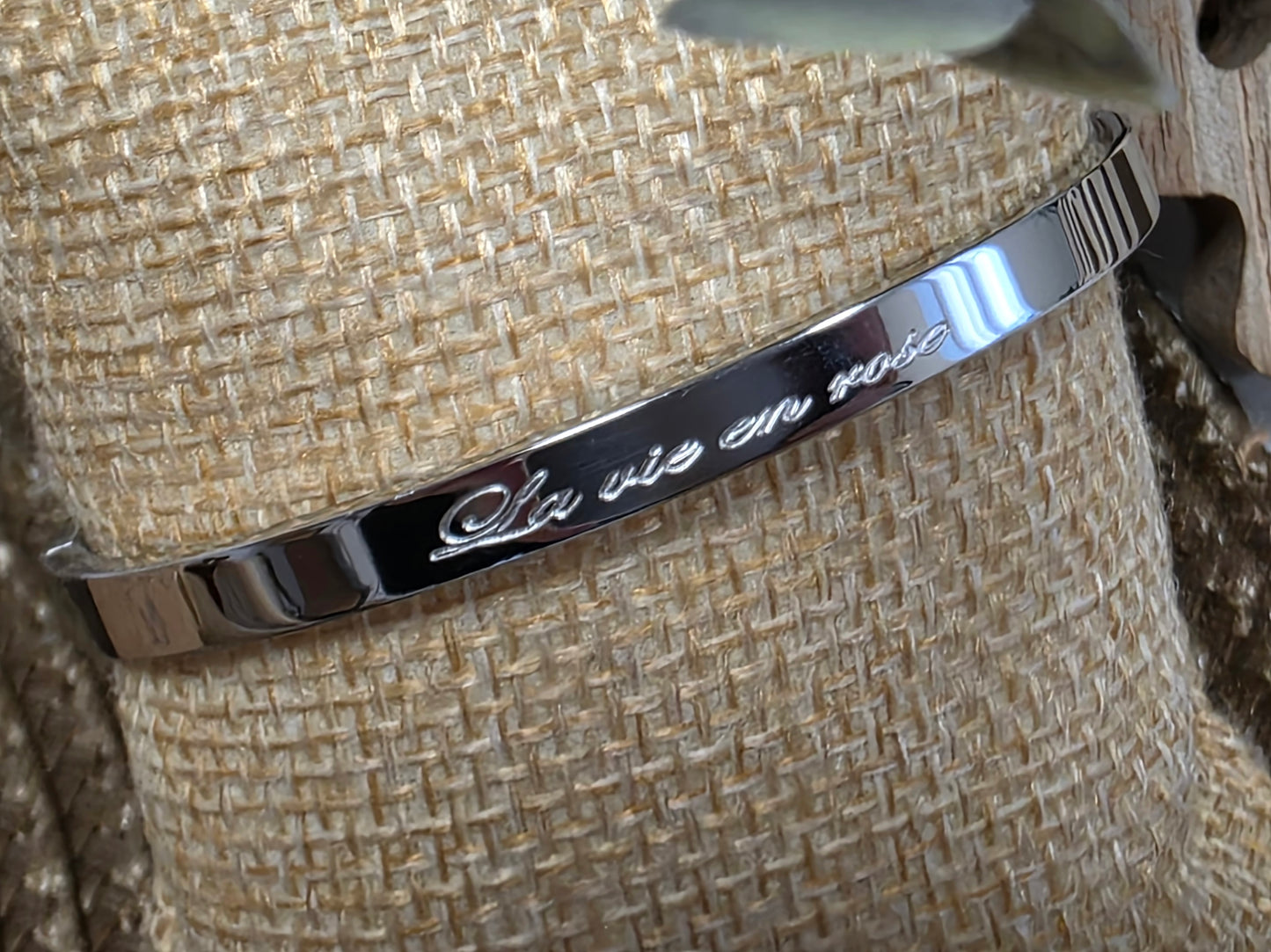 LES BRACELETS A MESSAGE " LA VIE EN ROSE " Argenté