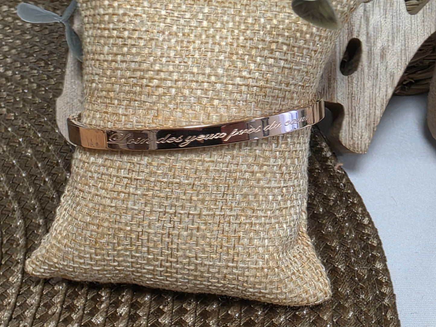 LES BRACELETS A MESSAGE " LOIN DES YEUX PRES DU COEUR " Cuivré