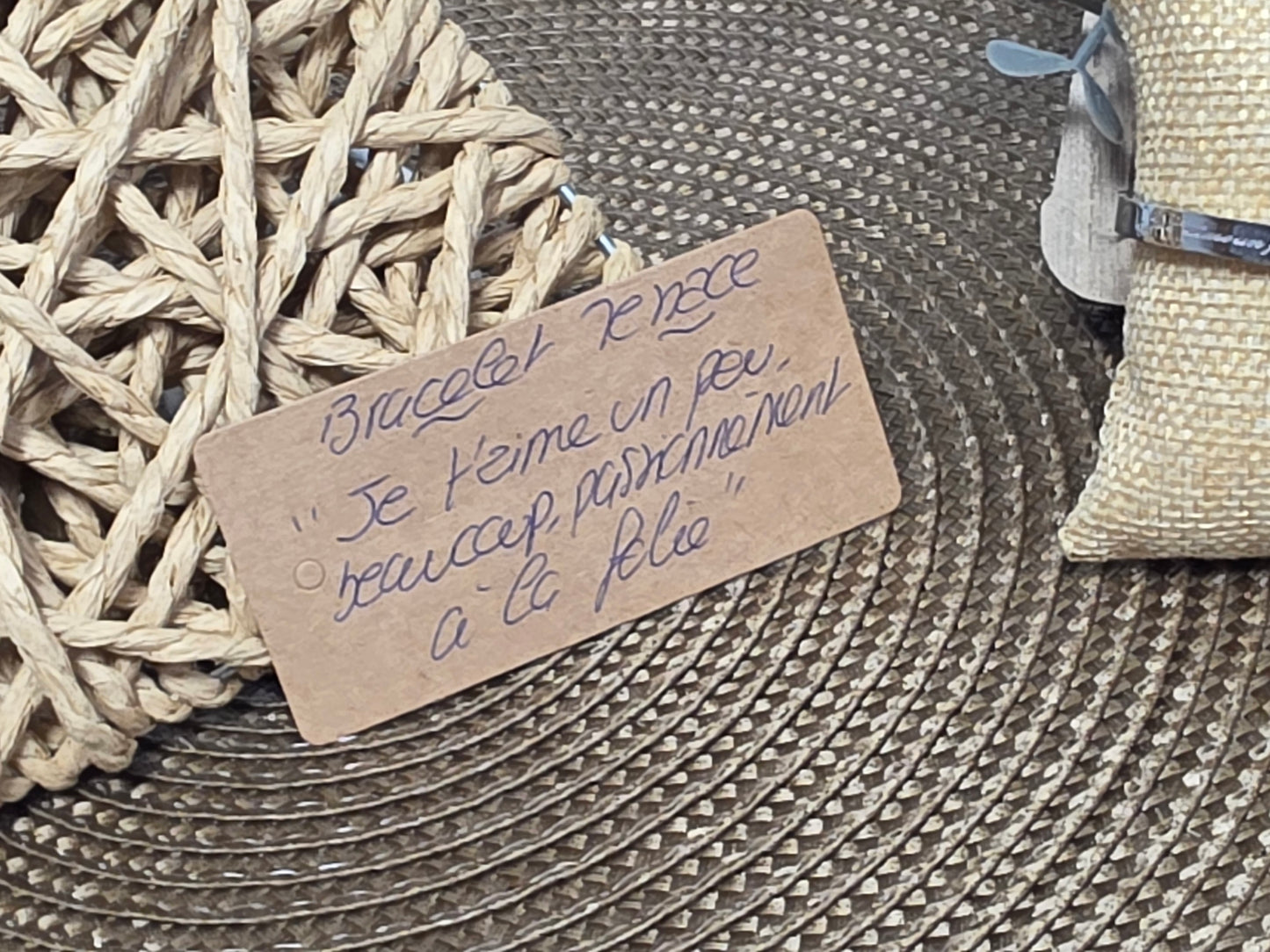 LES BRACELETS A MESSAGE " JE T'AIME UN PEU BEAUCOUP " Argenté