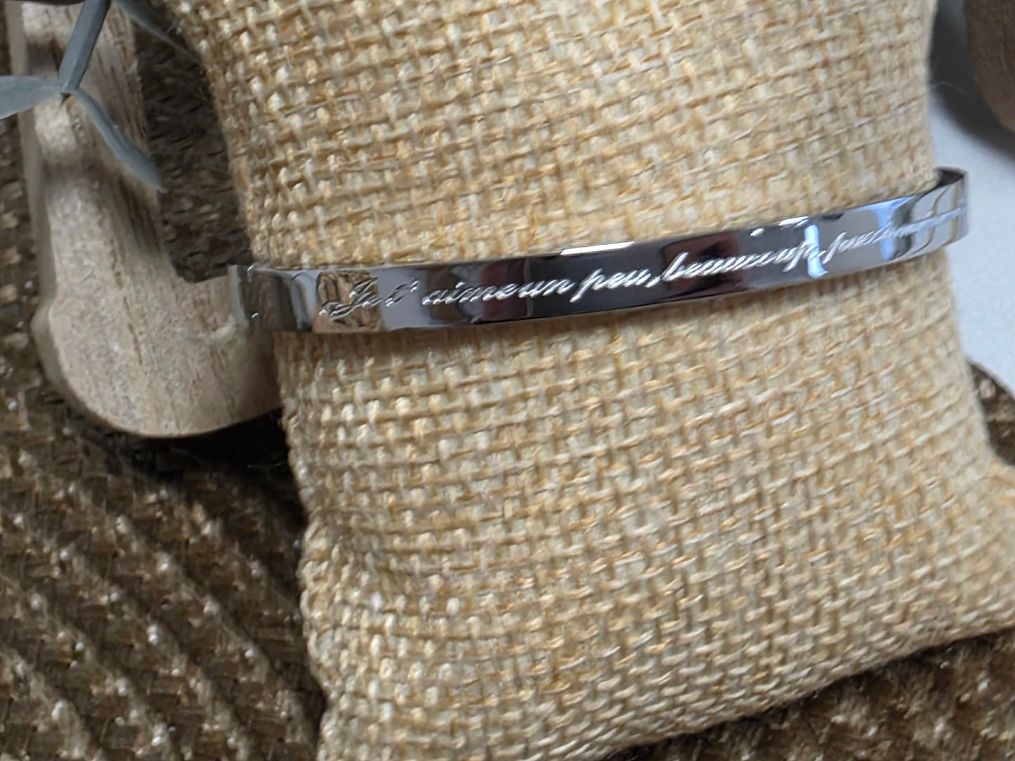 LES BRACELETS A MESSAGE " JE T'AIME UN PEU BEAUCOUP " Argenté