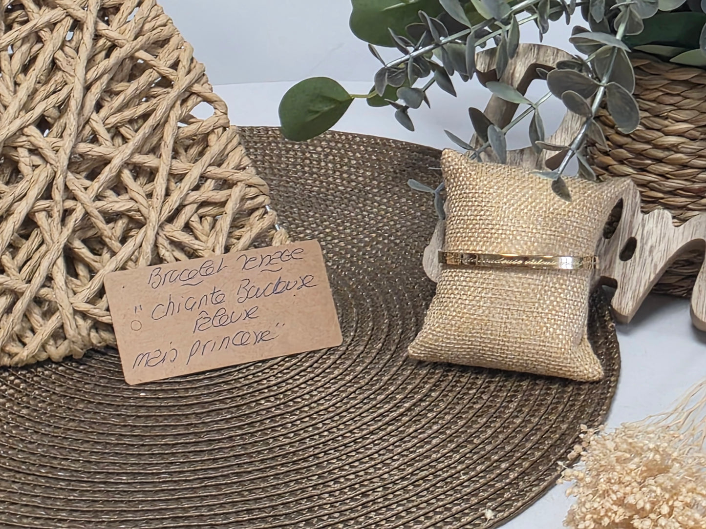 LES BRACELETS A MESSAGE " CHIANTE BOUDEUSE RALEUSE MAIS PRINCESSE " Doré