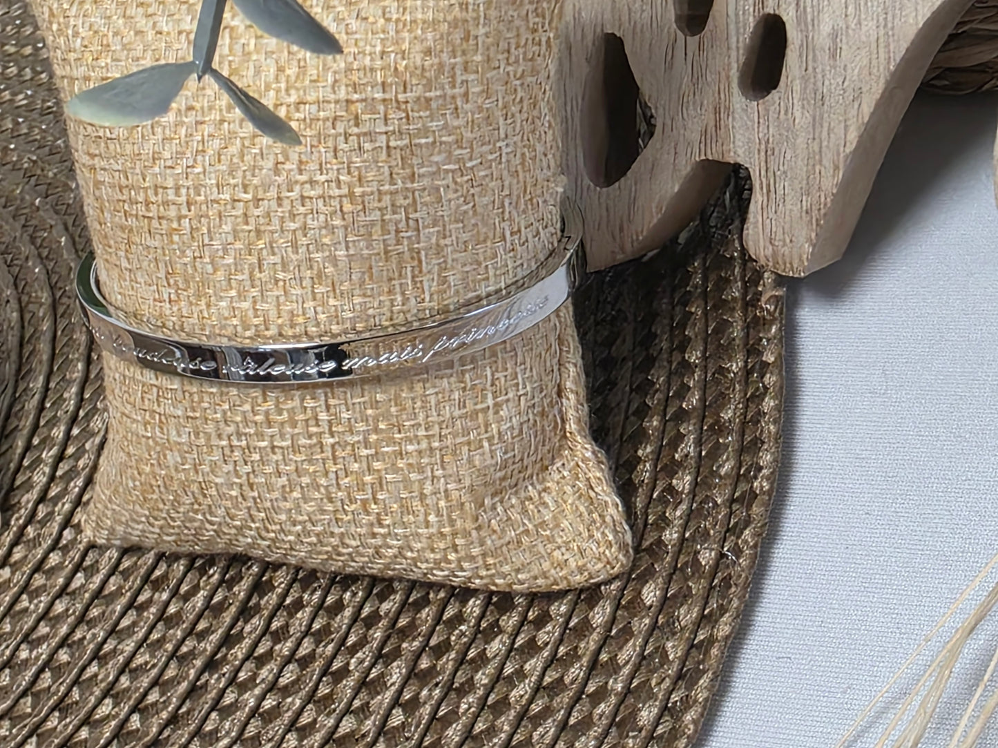 LES BRACELETS A MESSAGE " CHIANTE BOUDEUSE RALEUSE MAIS PRINCESSE " Argenté