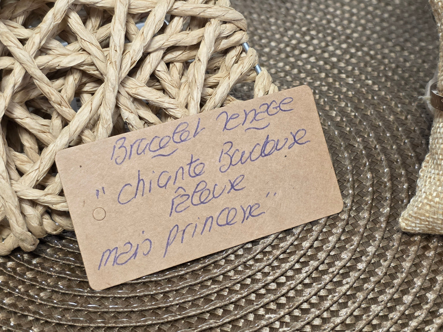 LES BRACELETS A MESSAGE " CHIANTE BOUDEUSE RALEUSE MAIS PRINCESSE " Cuivré