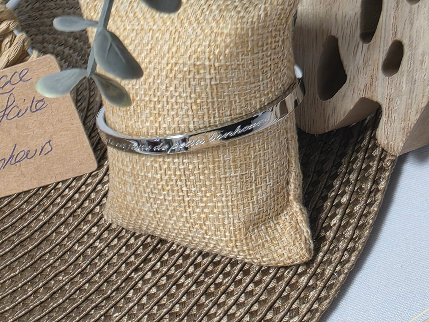 LES BRACELETS A MESSAGE " LA VIE EST FAITE DE PETITS BONHEURS" Argenté