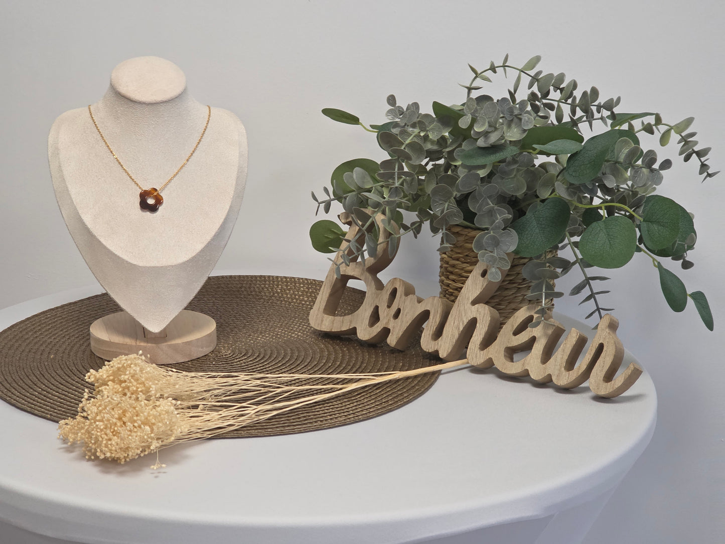 Notre Collection de Bijoux - Pendentif à Fleur N°3