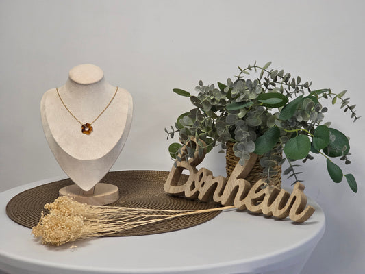 Notre Collection de Bijoux - Pendentif à Fleur N°5