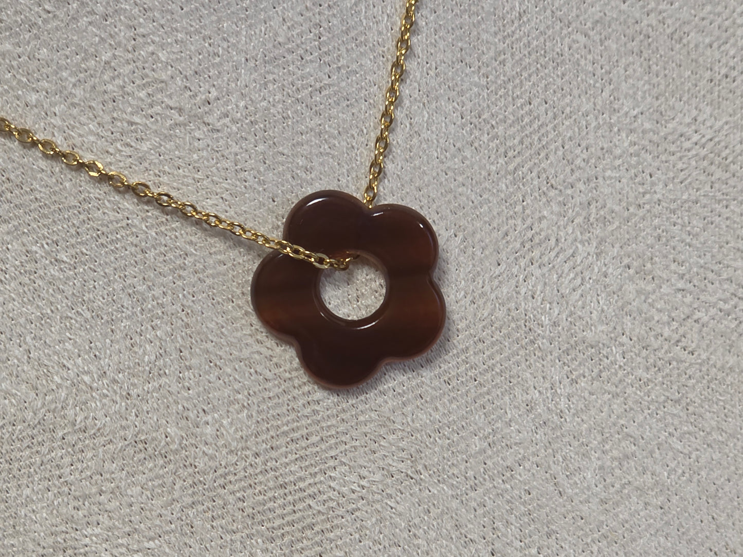 Notre Collection de Bijoux - Pendentif à Fleur N°7