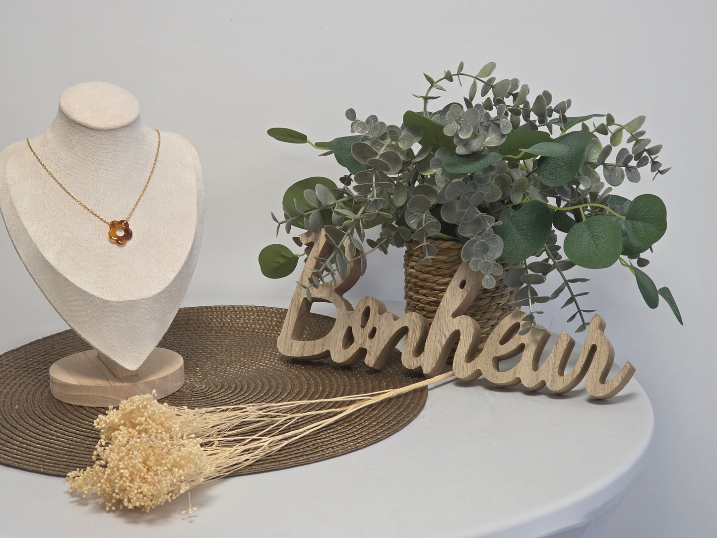 Notre Collection de Bijoux - Pendentif à Fleur N°12