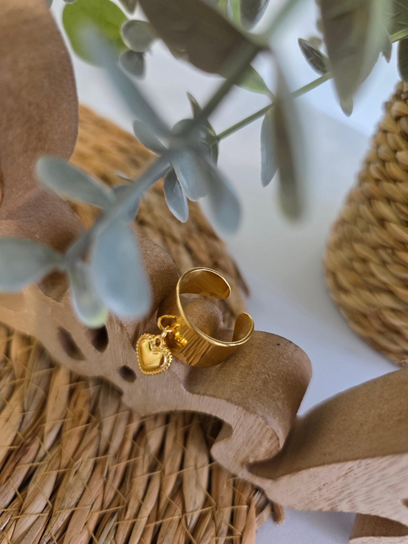 Nos Bagues Large Cœur Doré Torsadé