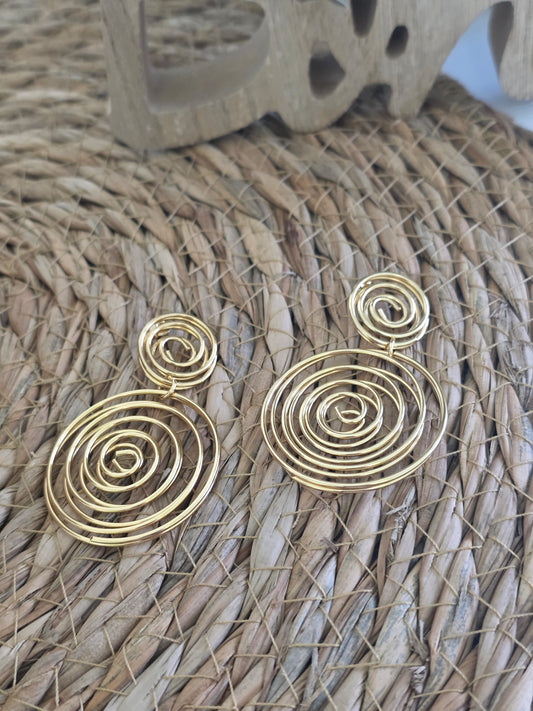 Boucle d'Oreille Pendante Zig Zag Doré