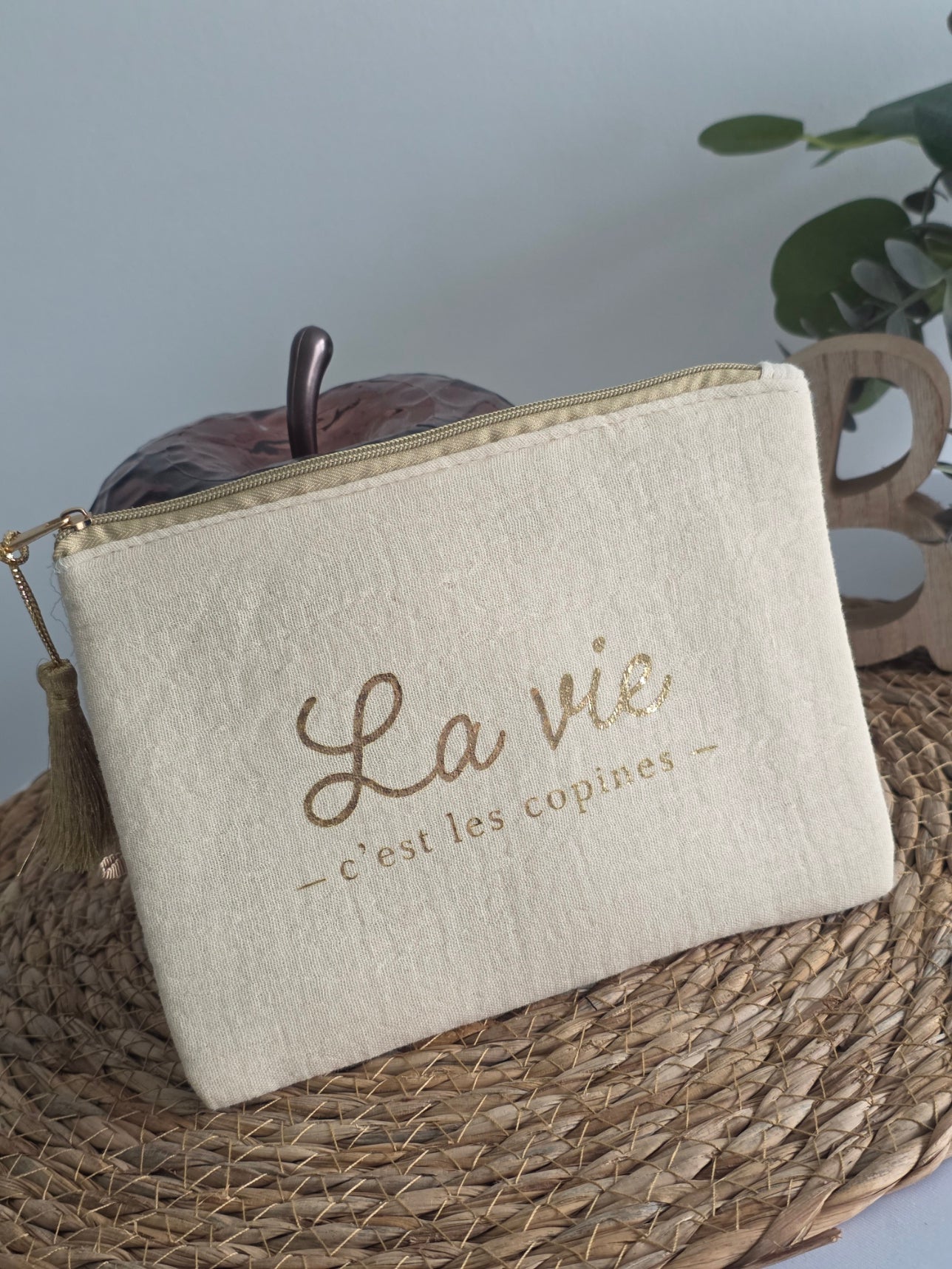 Nos Pochettes " La vie c'est les copine " Beige